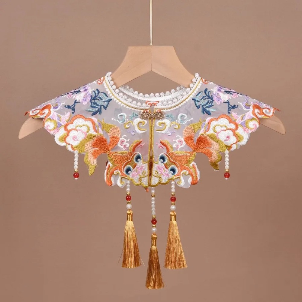 Embroidery Horse - ชุดกี่เพ้าสไตล์วินเทจ เสื้อผ้าสตรีแนวสตรีทแวร์ ลายปักสไตล์ชาติพันธุ์ ผ้าคลุมฮั่นฝูแบบพันรอบตัว ผ้าคลุมไหล่แฟชั่น