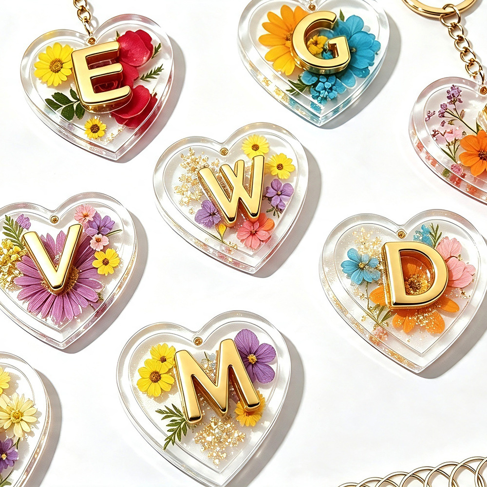 Embroidery Charm - แม่พิมพ์ซิลิโคนรูปตัวอักษร 26 ตัวและรูปหัวใจสำหรับเรซินอีพ็อกซี่ DIY ทำจี้ชื่อส่วนตัว พวงกุญแจ