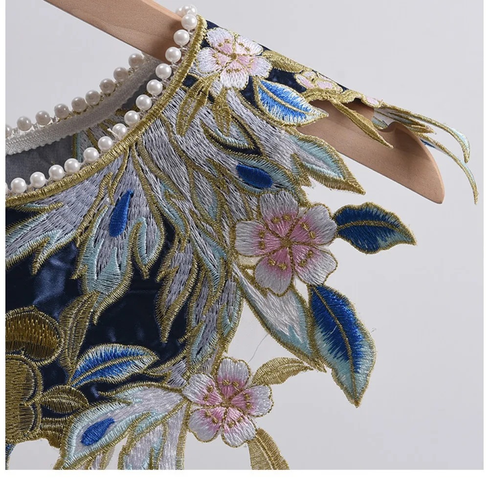 ชุดกี่เพ้าสไตล์วินเทจ เสื้อผ้า - Embroidery Horse บทวิจารณ์และราคา