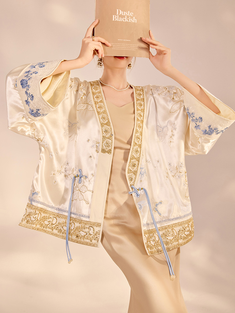 เสื้อแจ็คเก็ตผู้หญิงทรงหลวมหรู - Embroidery Fashion บทวิจารณ์และราคา