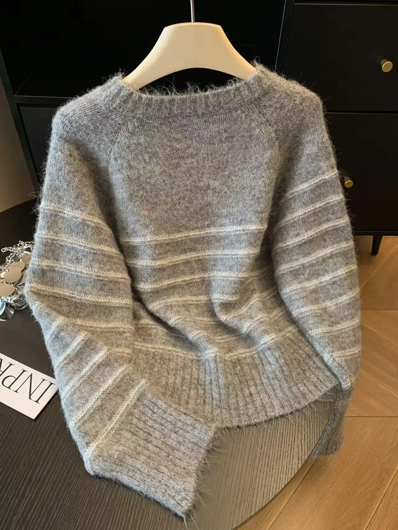 เสื้อสเวตเตอร์ไหมพรมแคชเมียร์ล - Embroidery Fashion บทวิจารณ์และราคา
