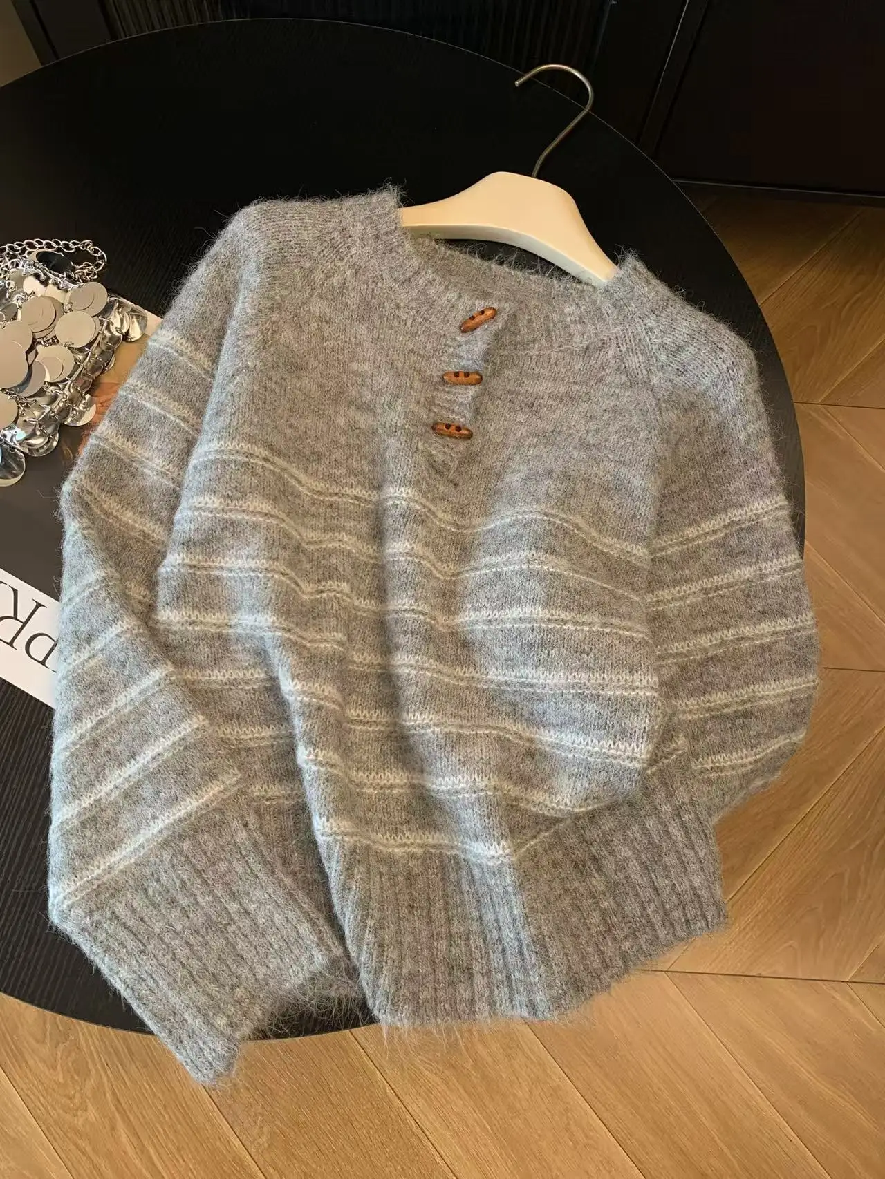 เสื้อสเวตเตอร์ไหมพรมแคชเมียร์ล - Embroidery Fashion บทวิจารณ์และราคา